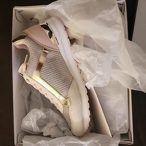 Women's Michael Kors Maddy Trainer,  colors white, strawberry and gold, size 10